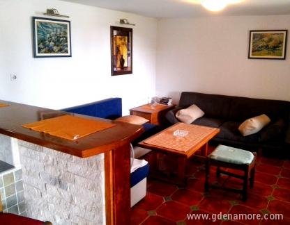 Apartments Zgradic, , private accommodation in city Sutomore, Montenegro - Relax_One_Bedroom (2)
